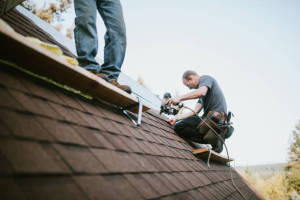 Local Roofers in Farmington, AR